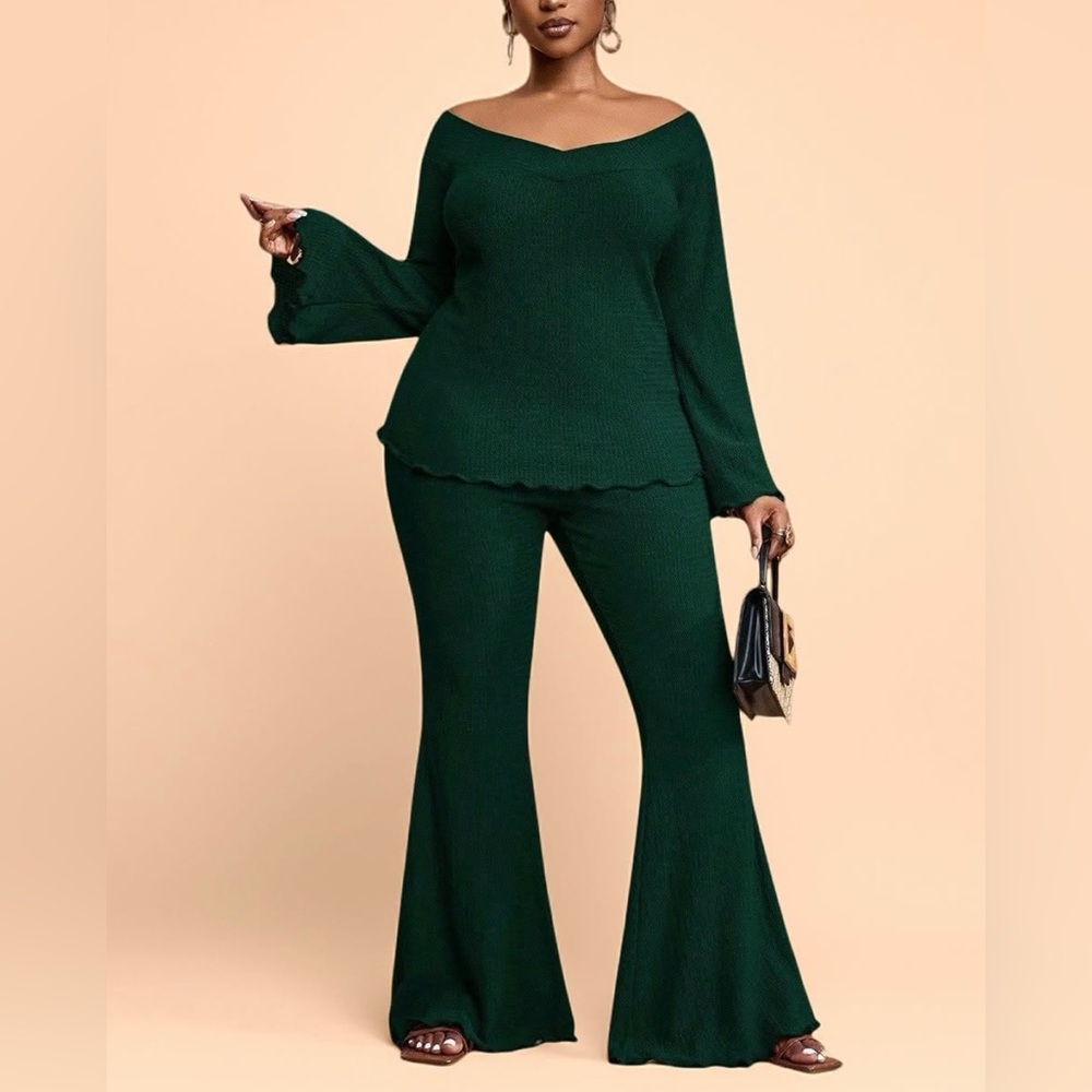 🎄Holiday Green Stylish Pant Suit 🎄